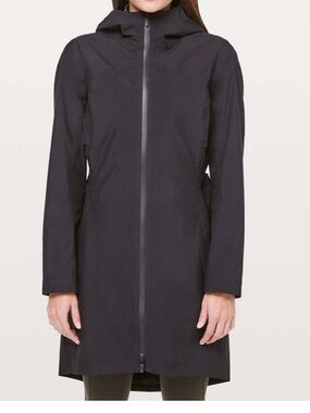 Women’s Lululemon Rain Rebel Jacket | Size 4 | Black